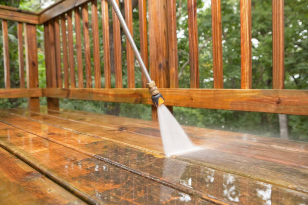 Garage Pressure Washing in Soledad, CA